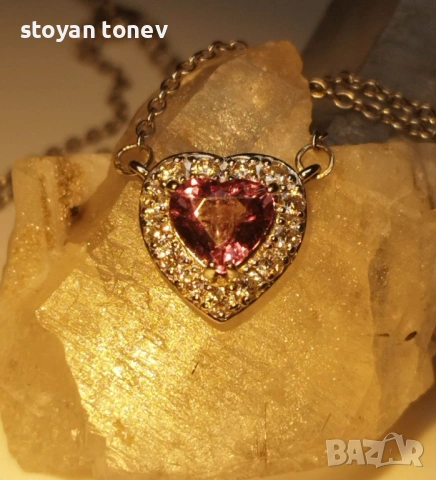 „Магично сърце“ – Ръчно изработено бижу с истинска магия в центъра!, снимка 12 - Колиета, медальони, синджири - 53775686