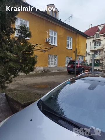 Първи етаж от дву етажна къща Лозенец, София, снимка 13 - Етаж от къща - 49693755