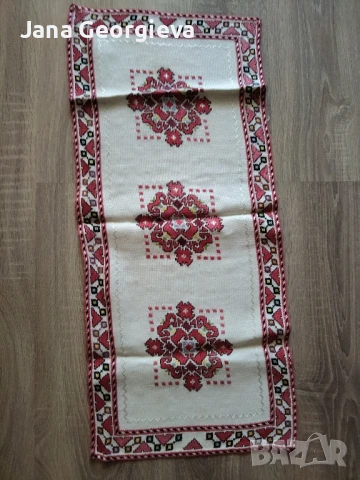 тришлайфер за маса, снимка 3 - Покривки за маси - 50502171