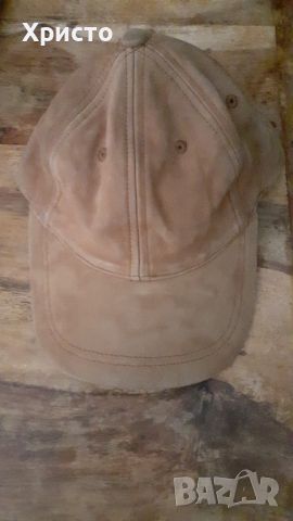 шапка бейзболна с козирка, US BASIC естествена кожа велур, снимка 1 - Шапки - 46392367