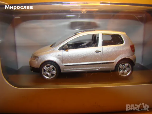 1:43 SCHUCO VW FOX ИГРАЧКА КОЛИЧКА МОДЕЛ, снимка 7 - Колекции - 48483526