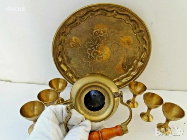 Комплект от античен бронз и месинг - чаши, чайник и поднос, снимка 2 - Антикварни и старинни предмети - 51456620