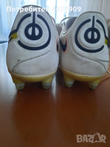 Футболни обувки (бутонки), снимка 2 - Футбол - 53695835