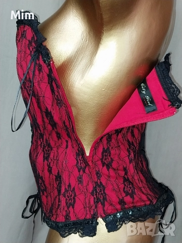 Червен дантелен корсет с черна дантела , снимка 6 - Корсети, бюстиета, топове - 52270210