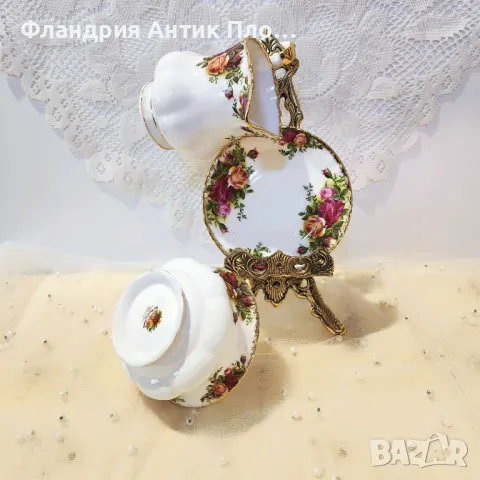 Old Country Roses на Royal Albert, снимка 4 - Сервизи - 49437608