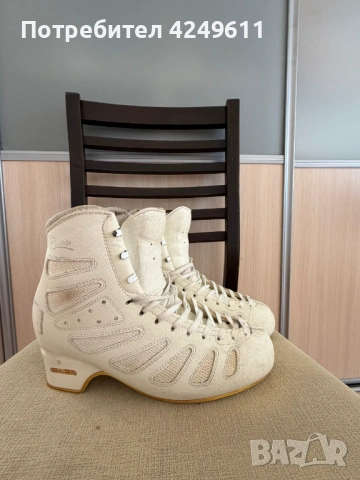 Кънки за фигурно пързаляне Idea Piano, размер 275 C, снимка 2 - Зимни спортове - 54196954