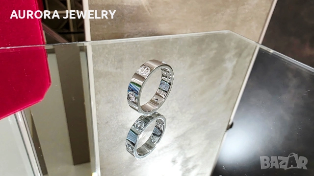 CARTIER Love White Gold 3 Diamonds Classic Model Пръстен, снимка 4 - Пръстени - 52888478
