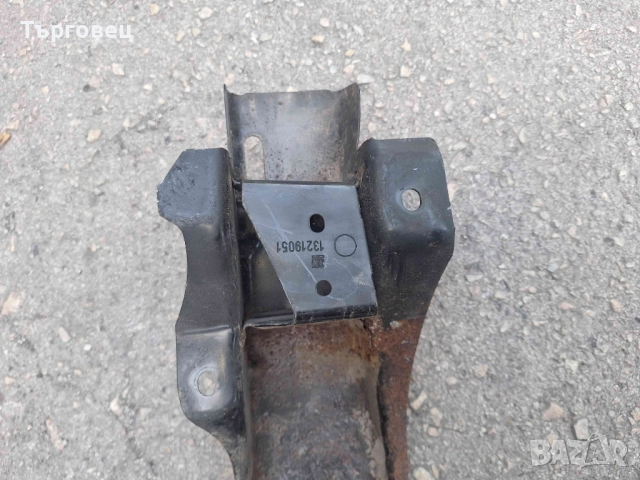 Оригинална основа задна броня с абсорбер за Зафира Б , GM 13219051, снимка 7 - Части - 51600730