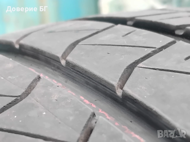 Бусови гуми 215 65 16 C Ц Бридижистоун Bridgestone. Налични са 3 броя - нов внос. Не са нови!