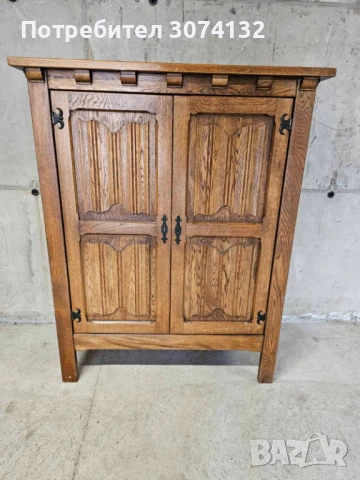 Масивен дъбов шкаф в стил Рустик