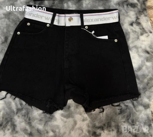 Къси дънкови панталонки Valentino Alexander Wang , снимка 6 - Къси панталони и бермуди - 40369224