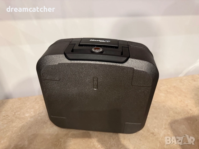 Преносим сейф MasterLock LCHW20101, Огнеустойчив с дръжка и ключове, снимка 5 - Други стоки за дома - 52425983