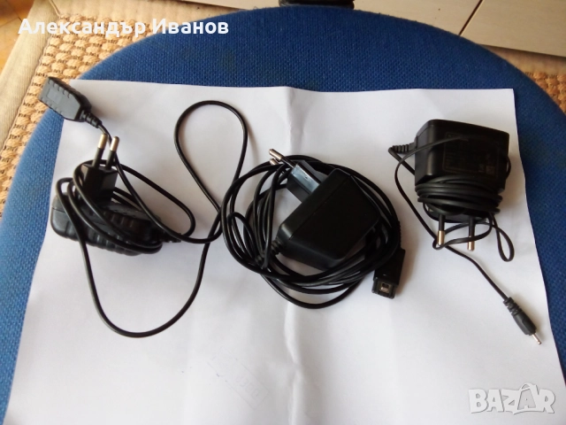 Зарядни за стари телефони,преходни кабели,слушалки., снимка 1