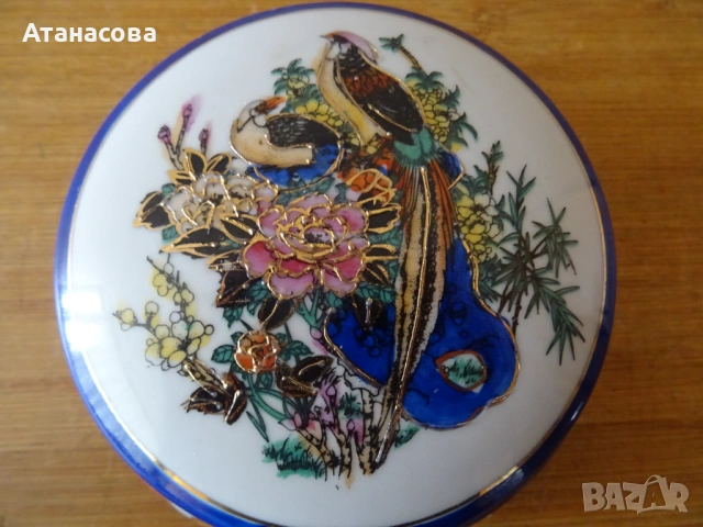 Японска порцеланова кутия Satsuma Сатцума 1920 г, снимка 3 - Антикварни и старинни предмети - 54184951