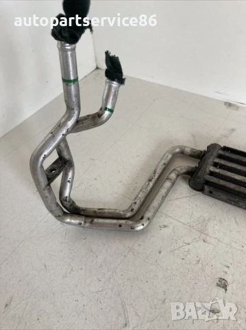 Радиатор за маслено охлаждане за Volkswagen Touareg 2.5 Tdi (2005) 7L6422885B, снимка 3 - Части - 54180751