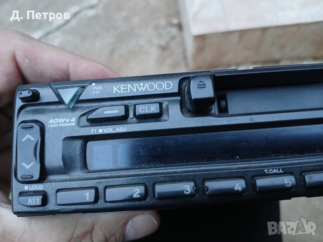 Радио касетофон Kenwood , снимка 2 - Радиокасетофони, транзистори - 52294261
