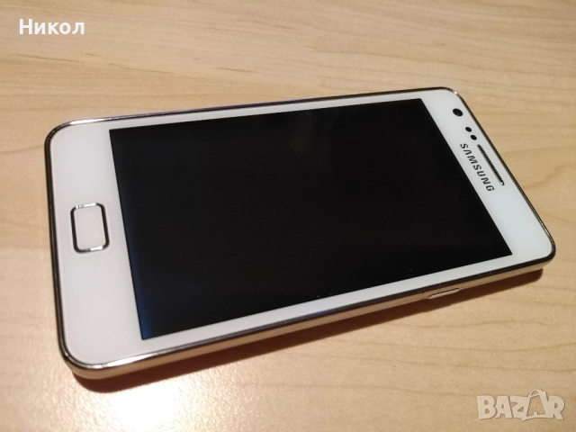 Samsung S2 Plus GT-I9105P на части