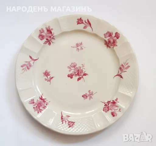 1940 г. BERNARDAUD & Co – LIMOGES – Френски порцелан сервиз за хранене от 9 чинии , снимка 2 - Други ценни предмети - 47727392