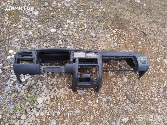 Табло Арматурно За Фолксваген Голф 3 1993г / VW Golf 3 1993y