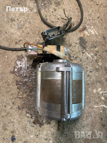 Ел Двигател 220V 1350rpm 180W, снимка 2 - Друга електроника - 50409270