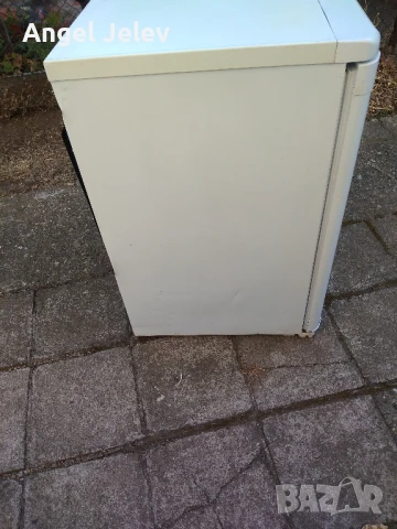 малък фризер индезит, снимка 6 - Фризери - 51017383