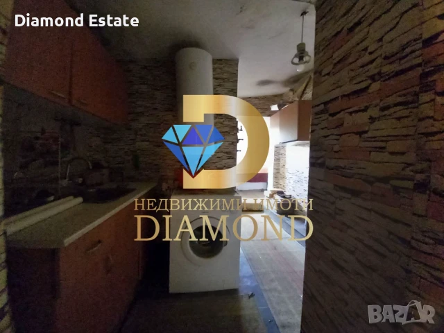 Двуетажна къща в село Зетьово, обл. Стара Загора, снимка 10 - Къщи - 51274535