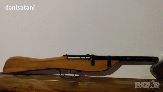 Детска пушка на 35-40г.