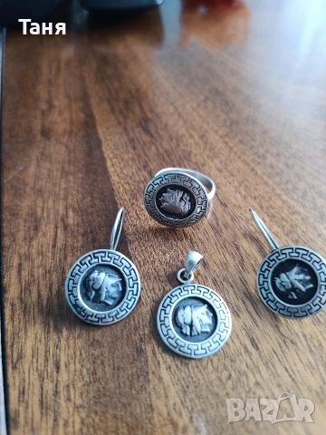 Старинен сребърен комплект 