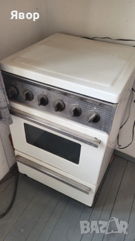 Готварска печка , снимка 2 - Печки, фурни - 53498011