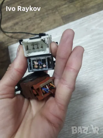 Превключвател за прозорец RENAULT Master 3 , Laguna  7700417486B , , снимка 2 - Части - 49651459