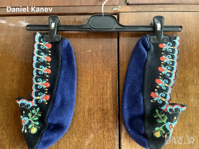 Фолклорни терлици 