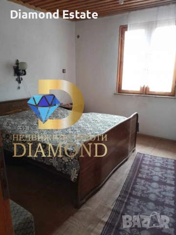 Двуетажна къща в село Върбово, обл. Хасково, снимка 11 - Къщи - 50629551