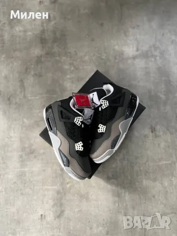 Air Jordan 4 Retro “Fear” , снимка 5 - Маратонки - 48958320