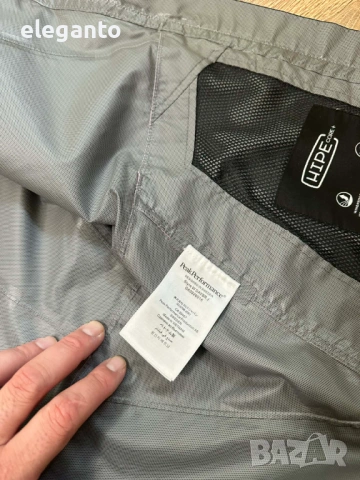 Висок клас дамска трисолойна мембрана Peak Performance Daybreak Waterproof Jacket , L размер , снимка 9 - Якета - 54203057