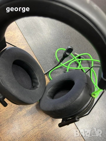 Геймърски слушалки Razer Blackshark V2, снимка 4 - Слушалки за компютър - 53678522