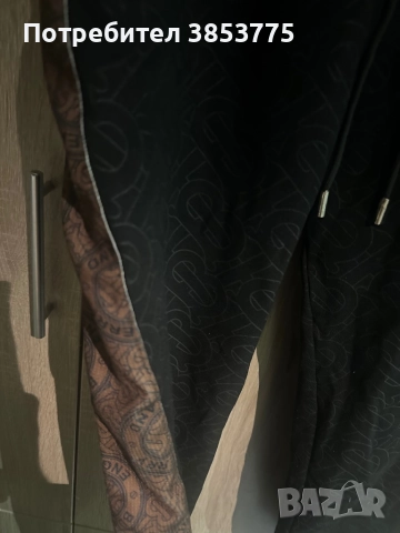 Анцунг Burberry , снимка 5 - Спортни дрехи, екипи - 52542018