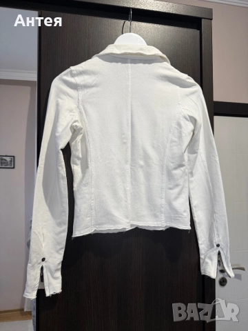 Продавам спортно горнище Liu Jo, снимка 3 - Спортни екипи - 52943831