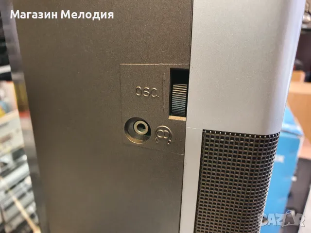 Радиокасетофон Grundig RR 3600 В отлично техническо и визуално състояние., снимка 4 - Радиокасетофони, транзистори - 49343657