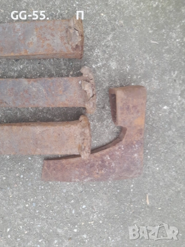 Клинове и брадва