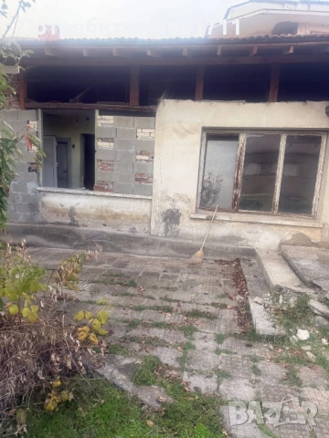 Продавам две къщи в един двор, снимка 8 - Къщи - 54244921