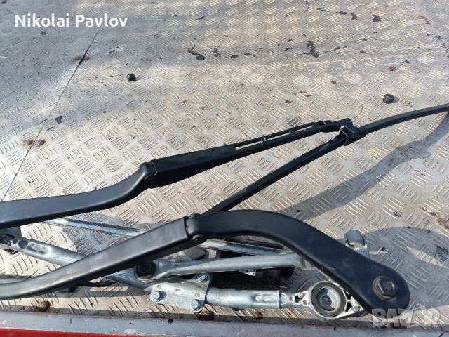 Механизъм моторче чистачки за БМВ Е 90 Е91 , снимка 6 - Части - 51707931