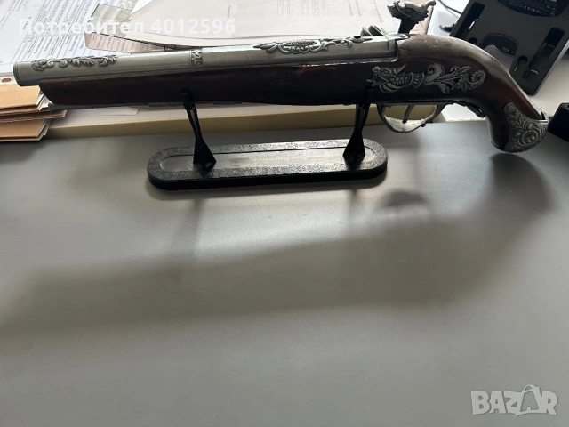 Декоративен пистолет (запалка)