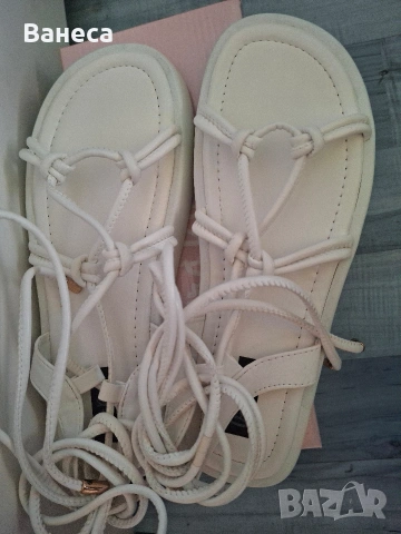 Стилни и удобни сандали 40 номер, снимка 3 - Сандали - 54138089