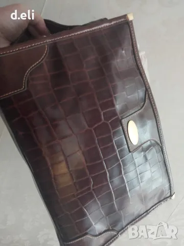 AIGNER Original Голям несесер 34/22/11 см., снимка 7 - Чанти - 49665086