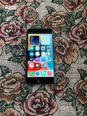 Продавам iPhone 6s 