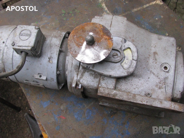 Мотор - редуктор със спирачка, снимка 3 - Други машини и части - 54150600