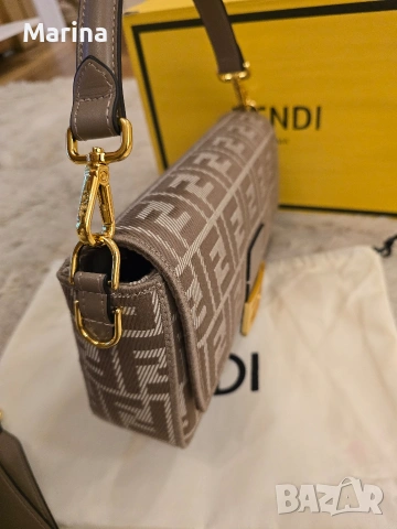 Налична чанта Fendi Baguette, снимка 4 - Чанти - 53322156