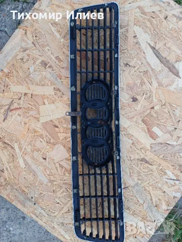 решетка за Ауди 80 Б4, снимка 2 - Части - 50040857