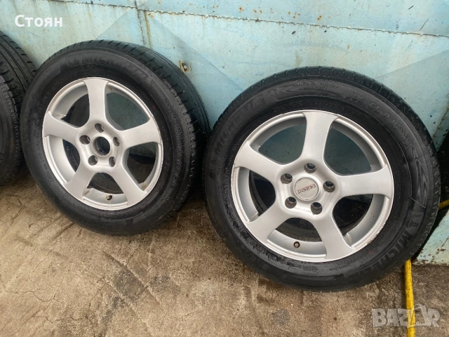 джанти 15 цола с летни гуми 195/65/15, снимка 2 - Гуми и джанти - 53538347