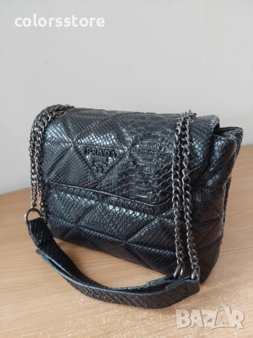 Луксозна Черна чанта P*** код SG59, снимка 4 - Чанти - 52016294